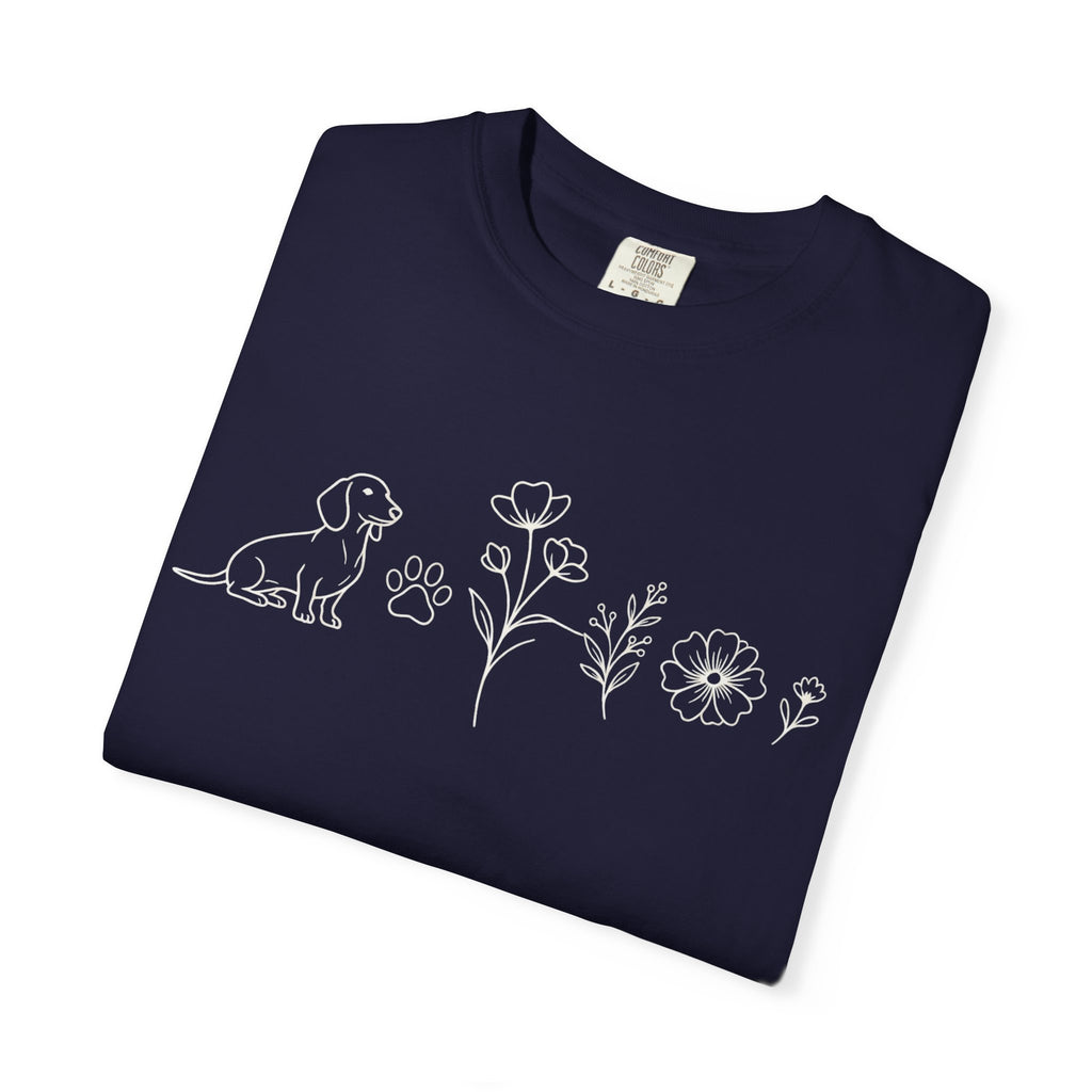 Floral Dachschund Line Art T-Shirt — Minimal Dog & Wildflower Tee