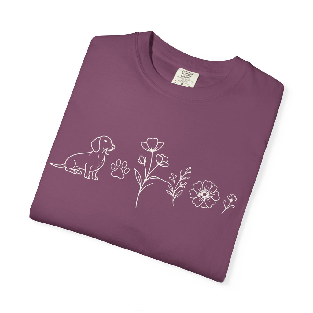 Floral Dachschund Line Art T-Shirt — Minimal Dog & Wildflower Tee