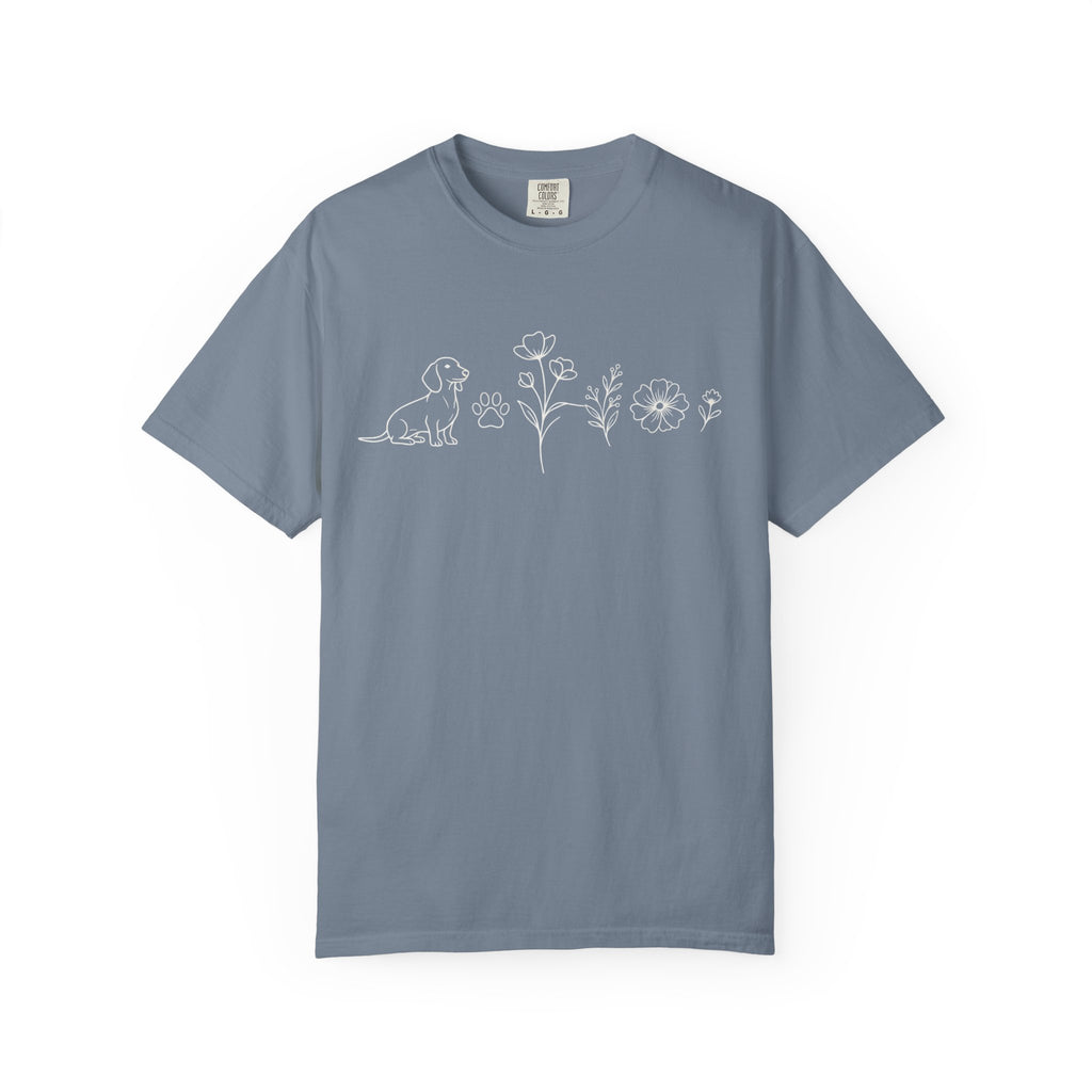 Floral Dachschund Line Art T-Shirt — Minimal Dog & Wildflower Tee