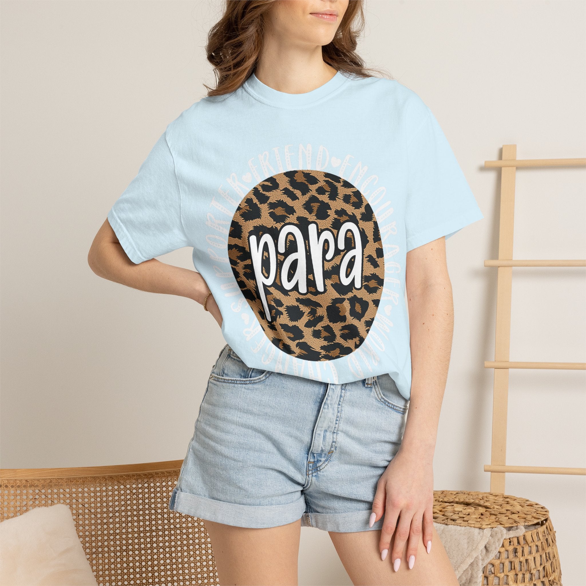 Para Leopard Circle T-Shirt — Supporter, Friend & Encourager Tee