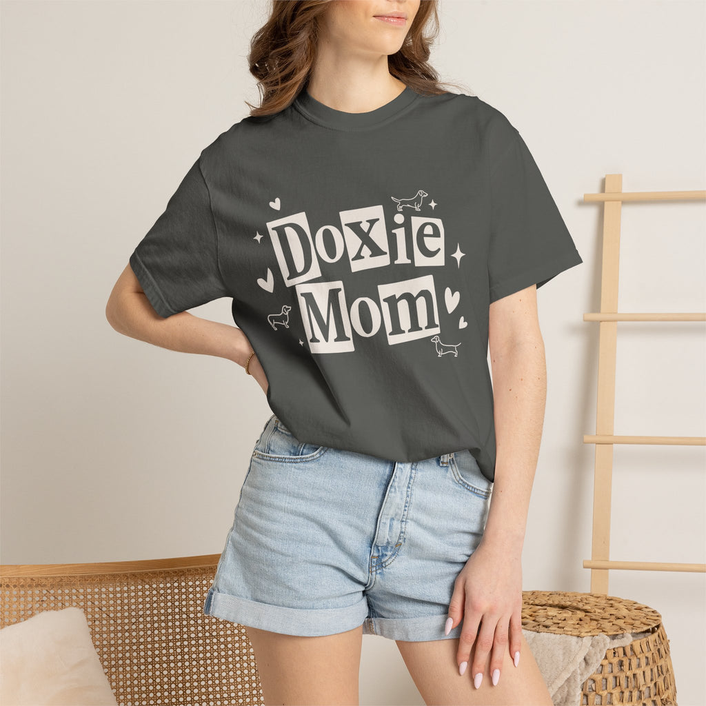Doxie Mom T-Shirt — Cute Dachshund Dog Mom Tee
