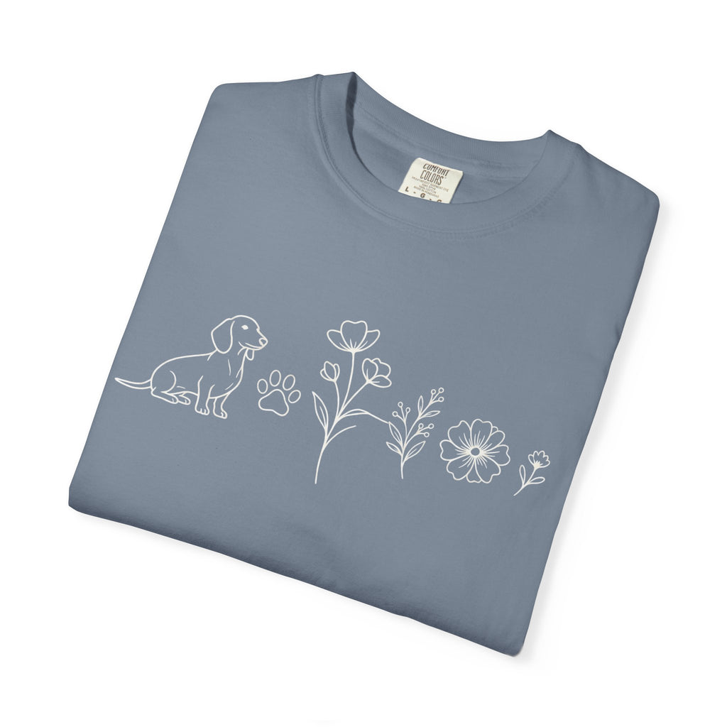 Floral Dachschund Line Art T-Shirt — Minimal Dog & Wildflower Tee