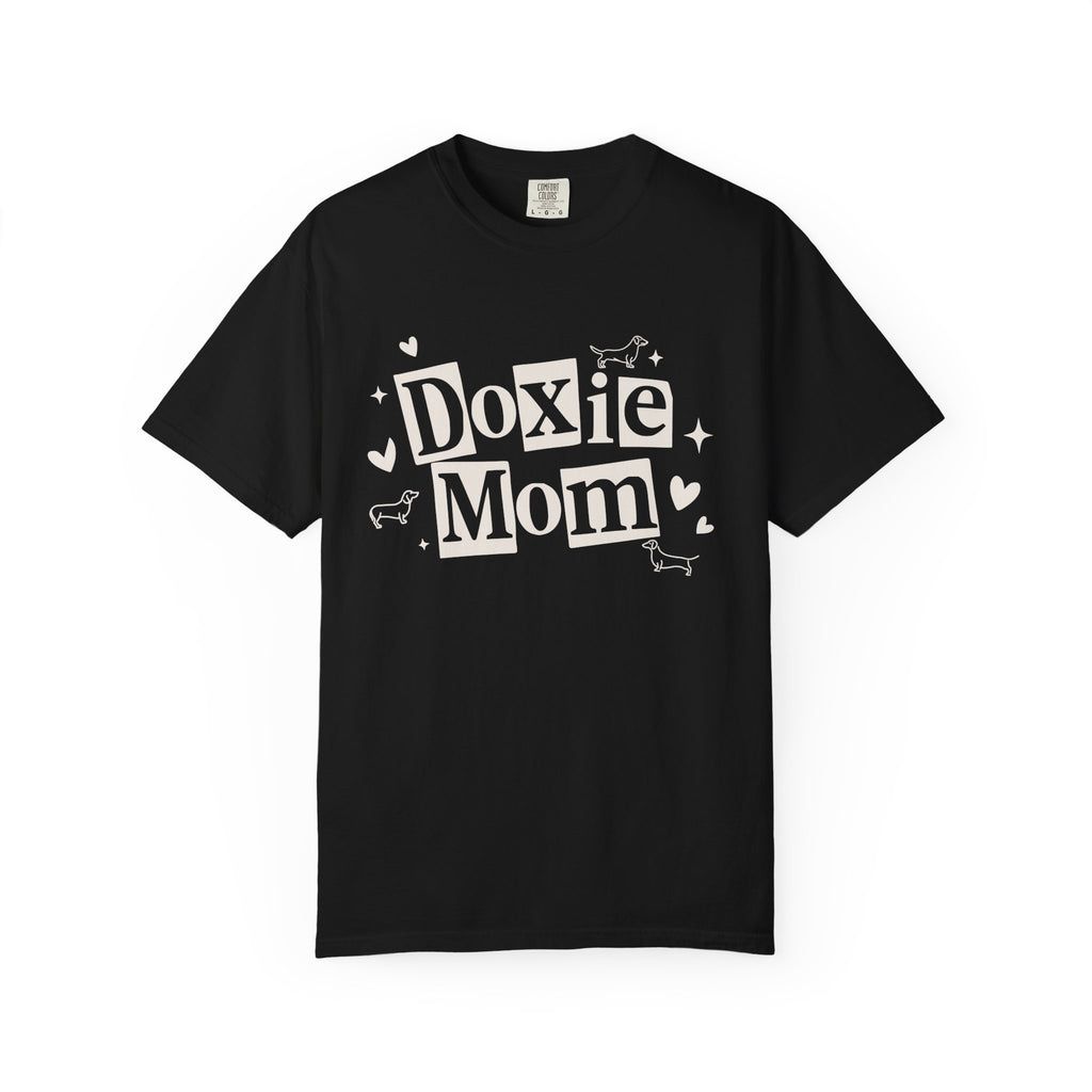 Doxie Mom T-Shirt — Cute Dachshund Dog Mom Tee