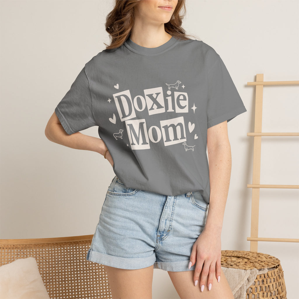 Doxie Mom T-Shirt — Cute Dachshund Dog Mom Tee