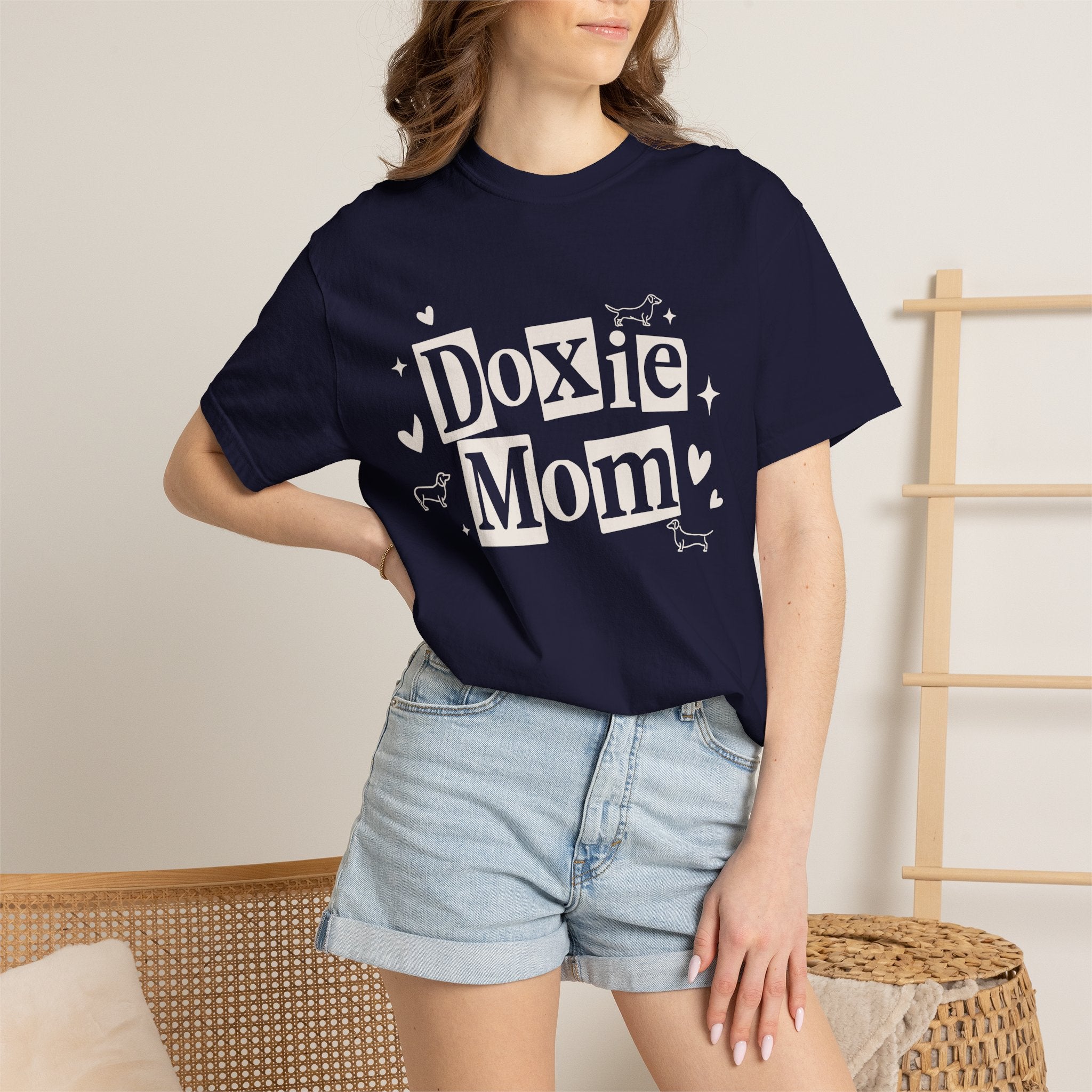 Doxie Mom T-Shirt — Cute Dachshund Dog Mom Tee