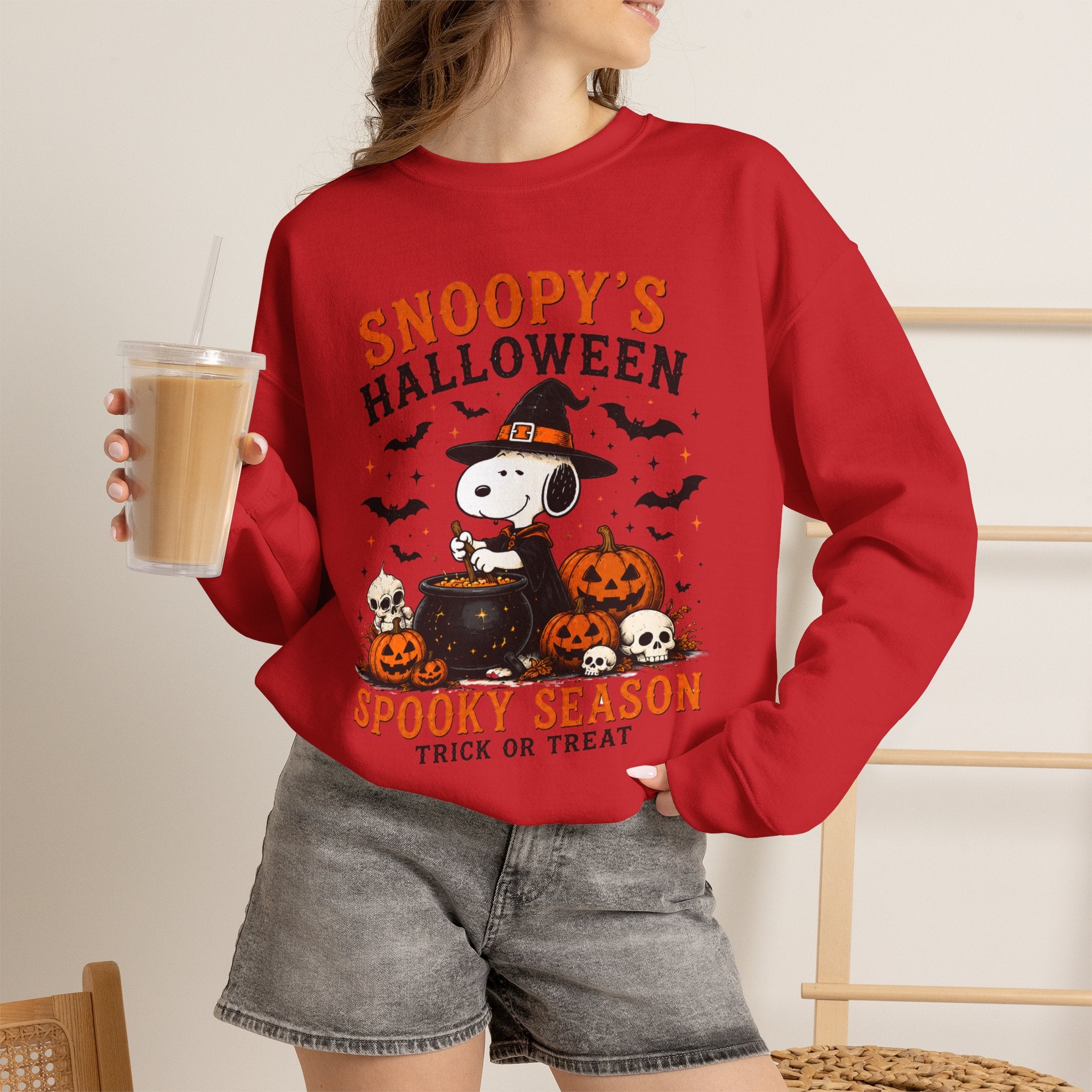 Snoopy Halloween Crewneck Sweatshirt – Spooky Season Trick-or-Treat Design