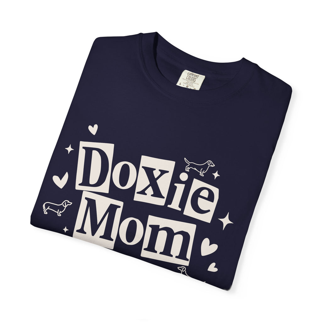 Doxie Mom T-Shirt — Cute Dachshund Dog Mom Tee