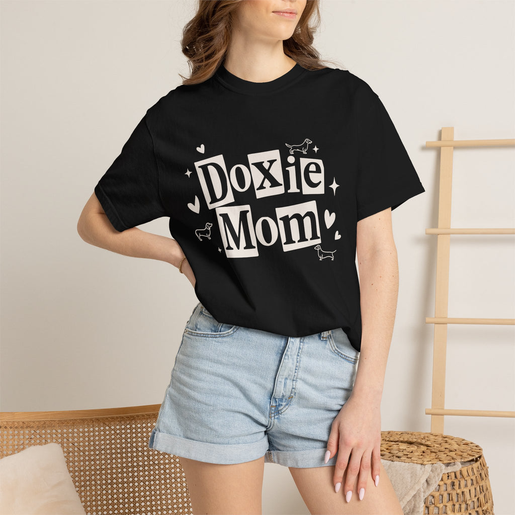 Doxie Mom T-Shirt — Cute Dachshund Dog Mom Tee